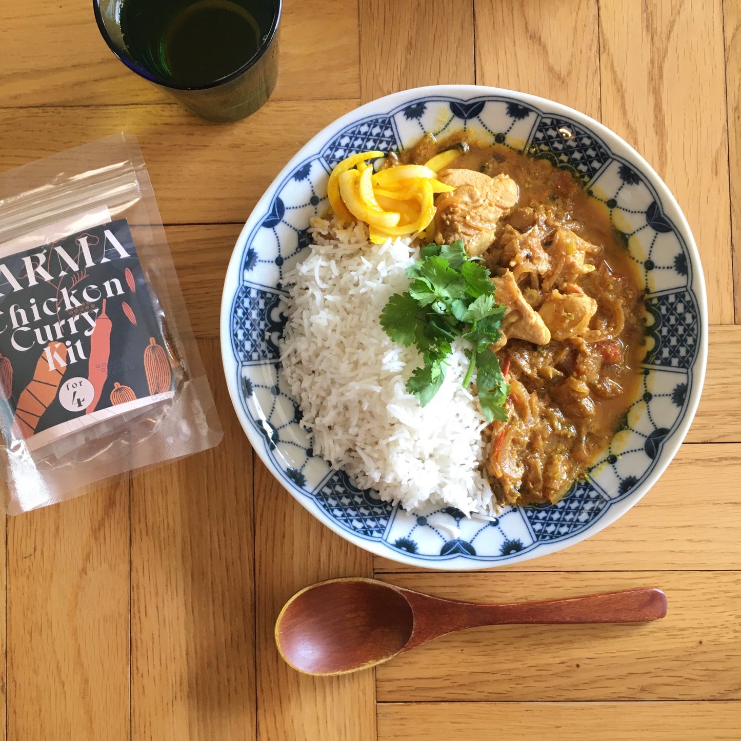 【ギフト包装 無料】本格チキンカレー4人前＋鯖カレー4人前